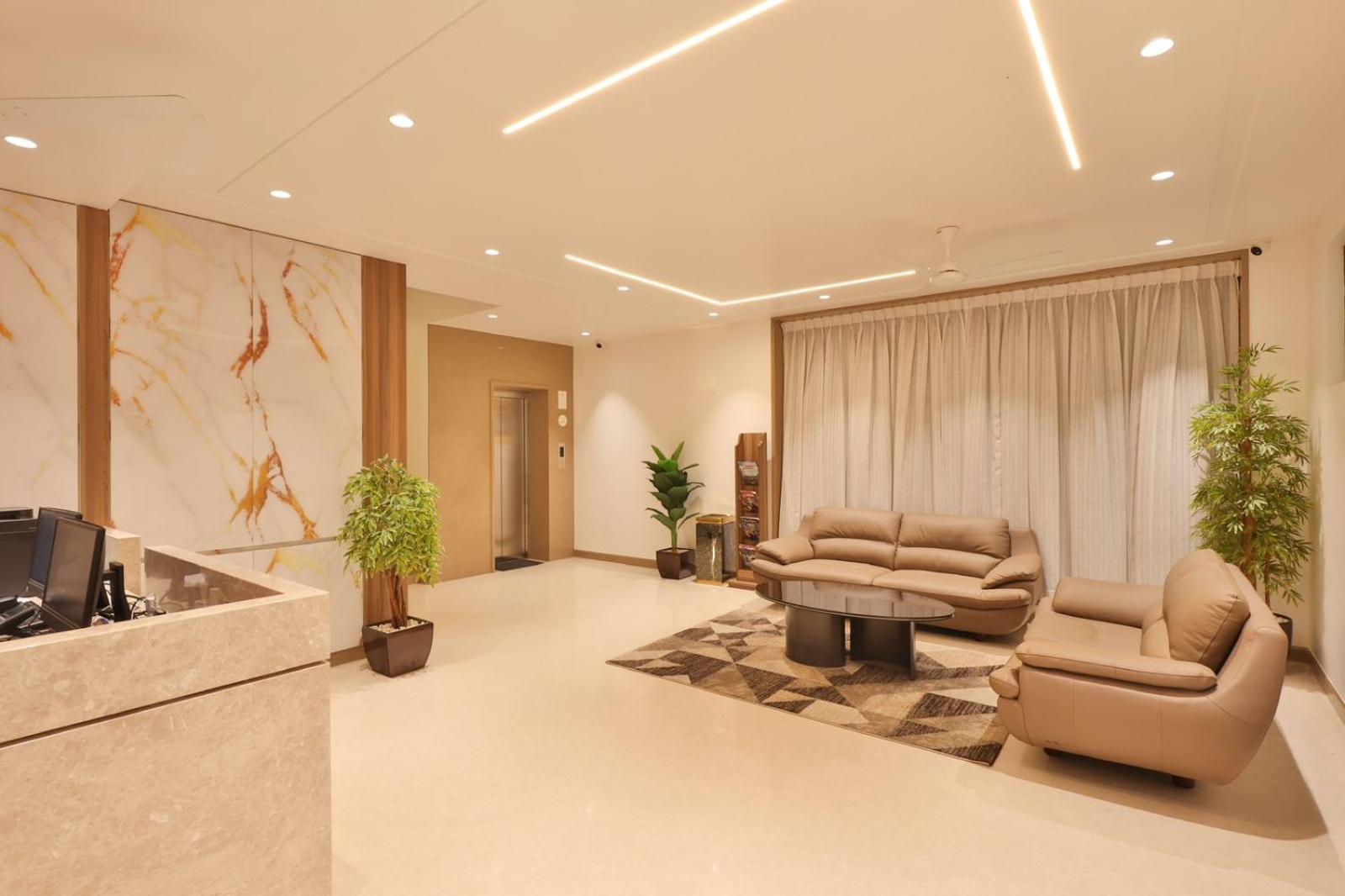 Готель Kongu Residency Karur  Екстер'єр фото