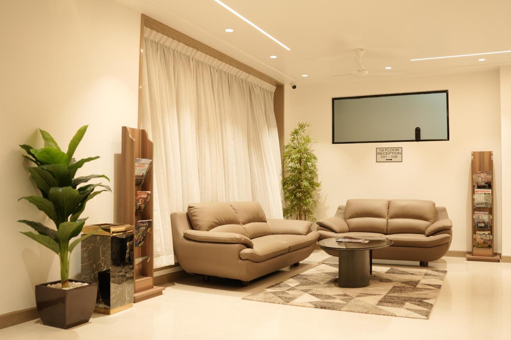 Готель Kongu Residency Karur  Екстер'єр фото